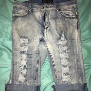 Distressed Shorts Size 5